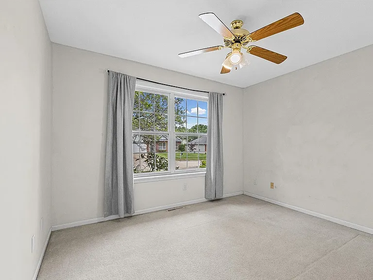 4200 Cedar Crest Ln — Photo 22