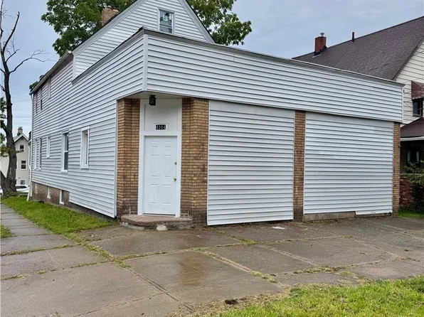 4104 Woburn Ave, Cleveland, OH 44109