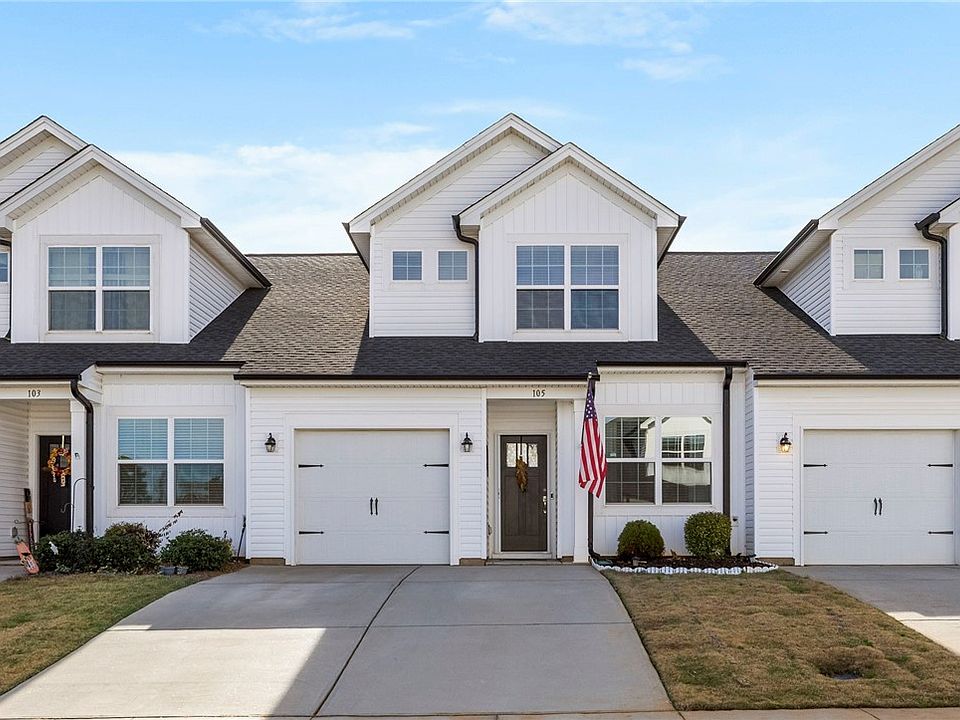 1st image of 105 Aleppo Ln