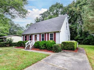 111 Quail Rd, Yorktown, VA 23692