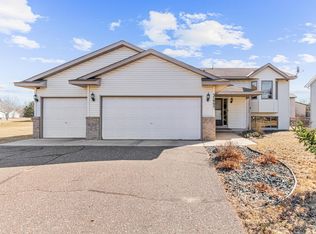37995 Greenway Ave, North Branch, MN 55056