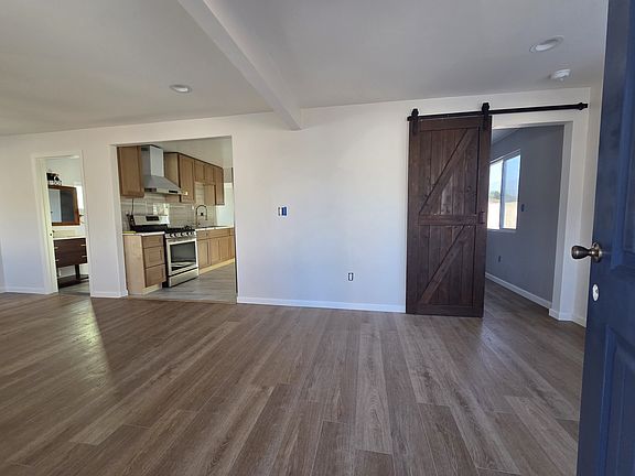 3rd image of 11171 Wildflower Rd