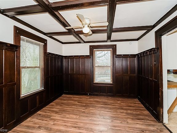 5th image of 9510 Silk Ave