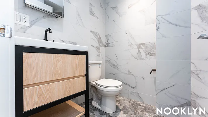 Rented by Nooklyn NYC LLC | media 24