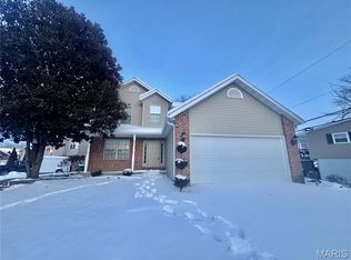 408 Magnolia Dr, O Fallon, IL 62269