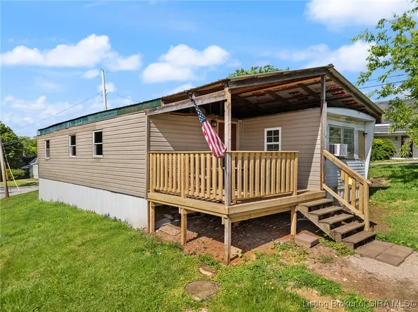 206 First Street, Milltown, IN 47145
