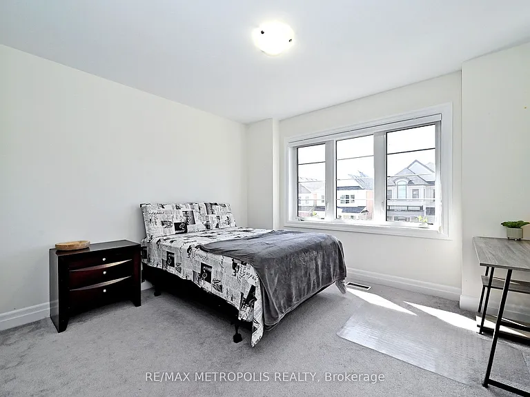 82 Westfield Dr — Photo 27