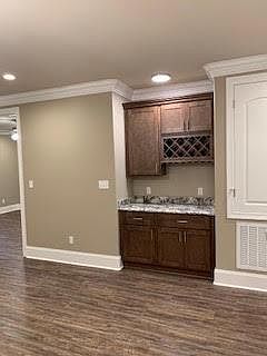 3rd image of 198 Fairway Villas Cir