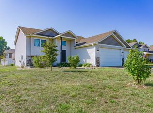 581 Park St E, New Germany, MN 55367