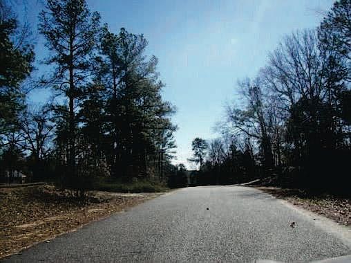 4th image of 261 Kings Way