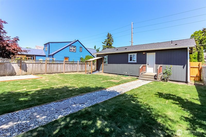 2nd image of 103 M Street SE