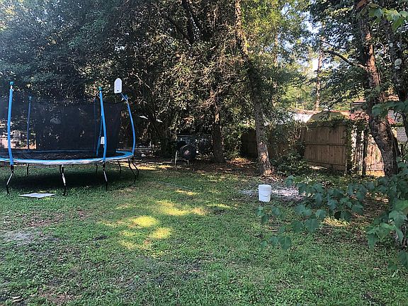 5th image of 65 Quail Forest Dr