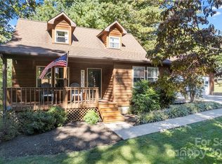 24 Oakwood Rd #5, Candler, NC 28715