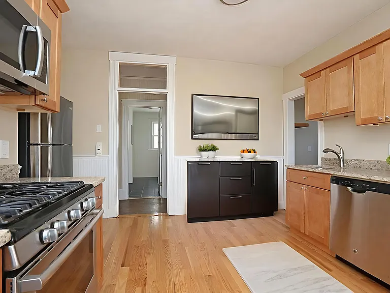 1 Orient Ave #2B — Photo 1