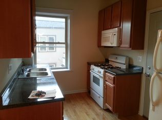3546 N Wolcott Ave APT 2N, Chicago, IL 60657