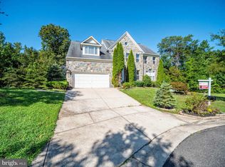 8101 Red Farm Ln, Bowie, MD 20715
