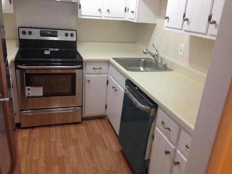 2116 Hobbs Rd #J1 — Photo 11