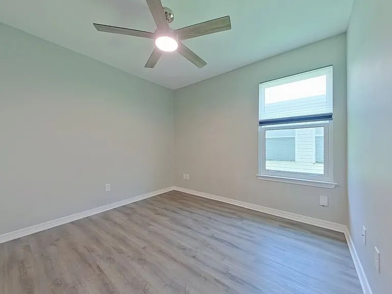 7738 Lola Cir — Photo 15