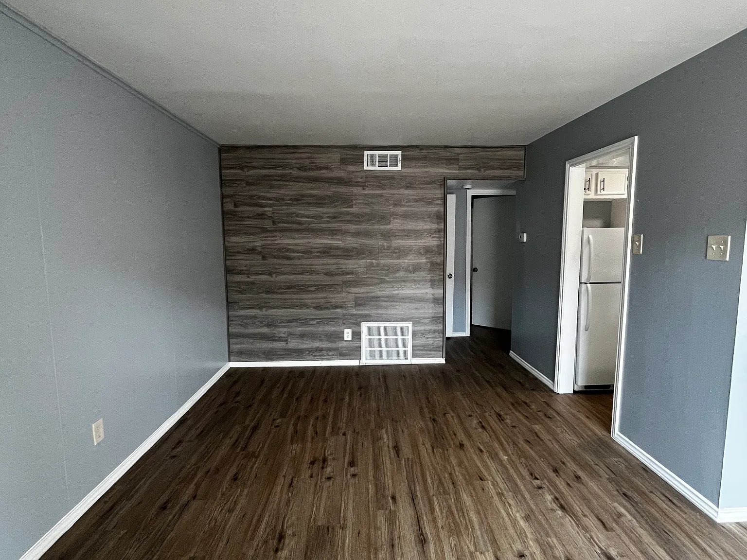 1 bed, 593 sqft, $999 — Photo 2