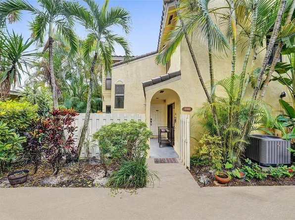 22322 Pineapple Walk Dr, Boca Raton, FL 33433