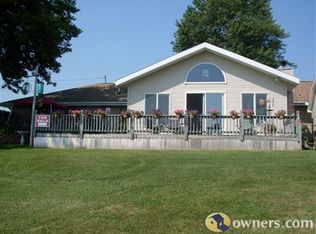 10662 N Straits Hwy, Cheboygan, MI 49721