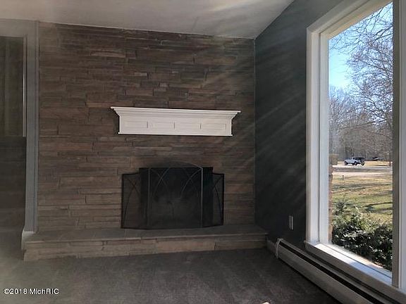 3rd image of 1660 Wilson Ave NW