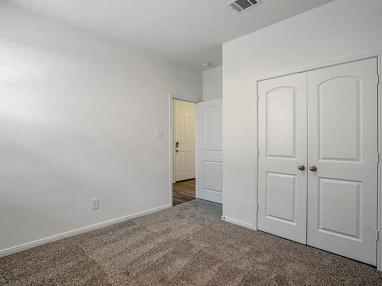 922 Youth Water Rd — Photo 35