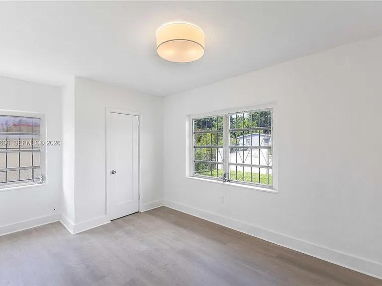8031 NW 12th Ct — Photo 18