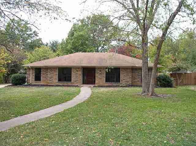 1st image of 803 Weston Ct