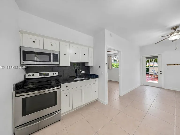 902 Salzedo St #5 — Photo 16