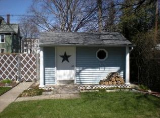 30 Farnham St, Lawrence, MA 01843