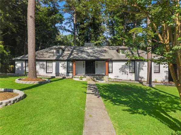 6307 Shallowford Way, Douglasville, GA 30135