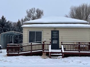 742 S Chicago St, Hot Springs, SD 57747