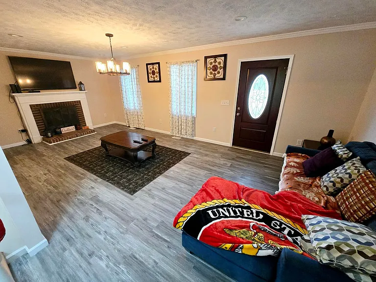 220 Teague Trl — Photo 10