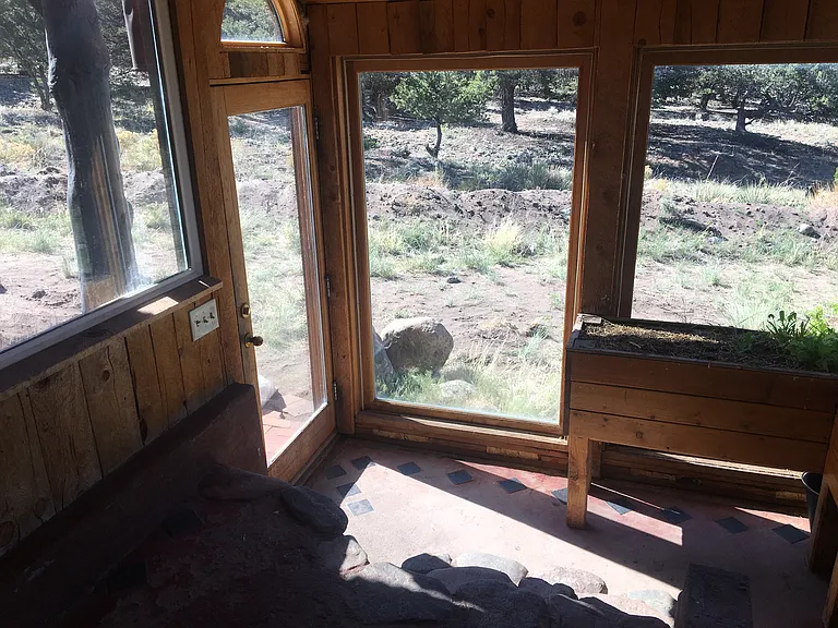 South facing sunroom (with doggie door)