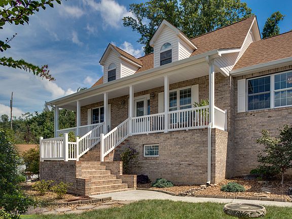 2nd image of 183 Greystone Dr