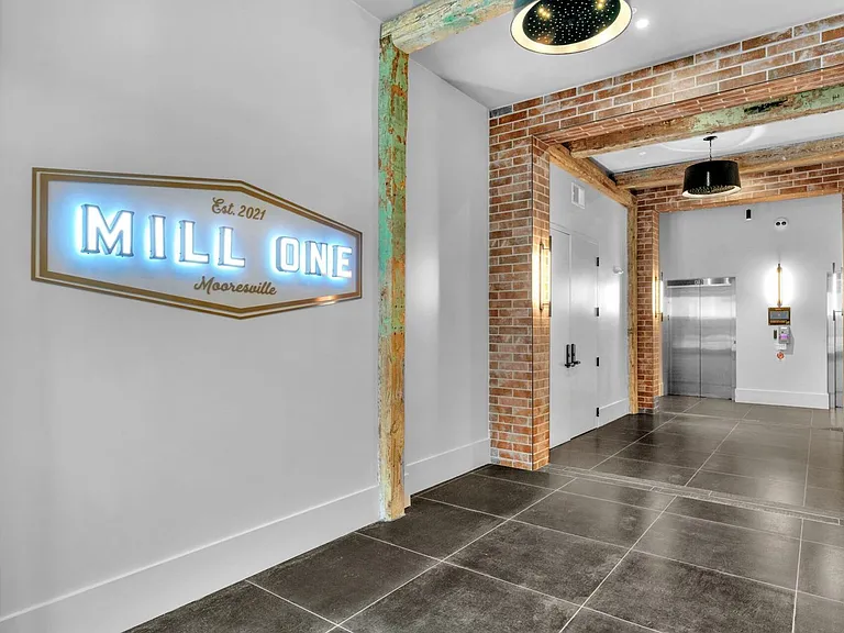Mill One Apartments — Photo 14