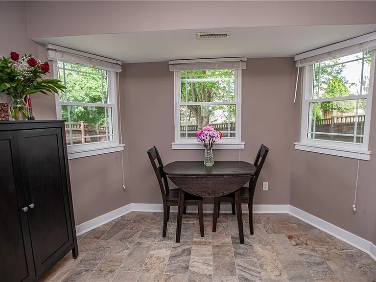 14708 Village Park East Dr — Photo 5