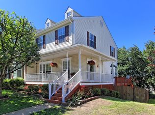 517 Breckinridge Sq SE, Leesburg, VA 20175