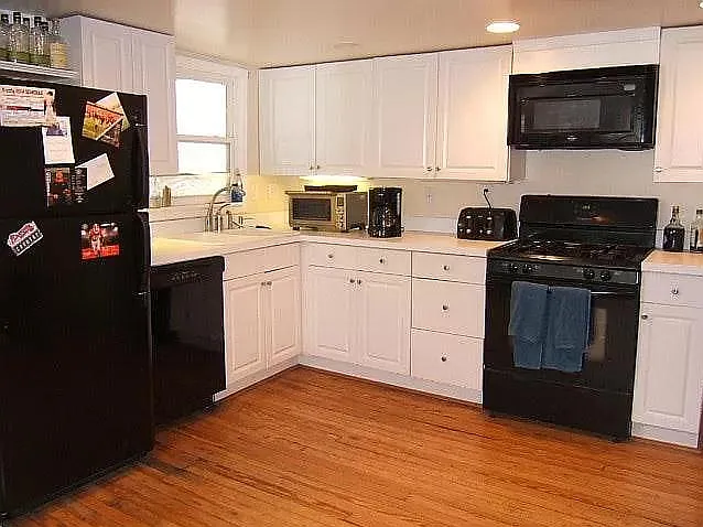 791 Saint Charles Ave NE #4 — Photo 9