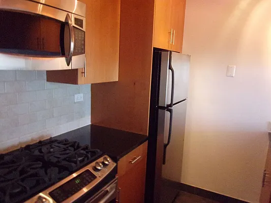 Rented by Carlyle Property Management | media 3