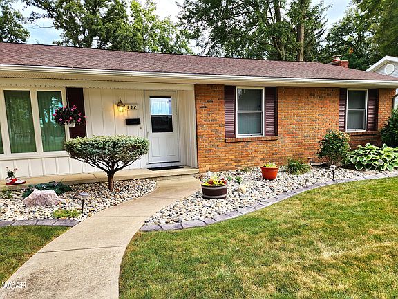 3rd image of 132 Barnsbury Dr