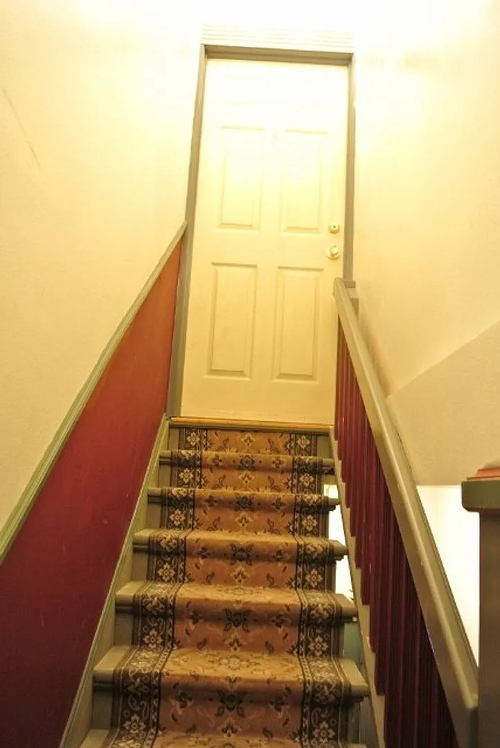 Bright and Spacious Second Story One-Bedroom Apartment in Prime Location! — Photo 1