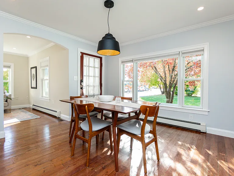 18 Highland Ave — Photo 9