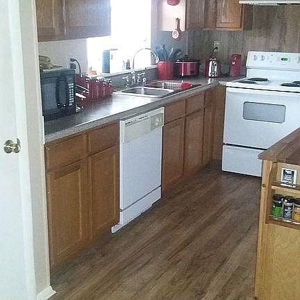 Kitchen area