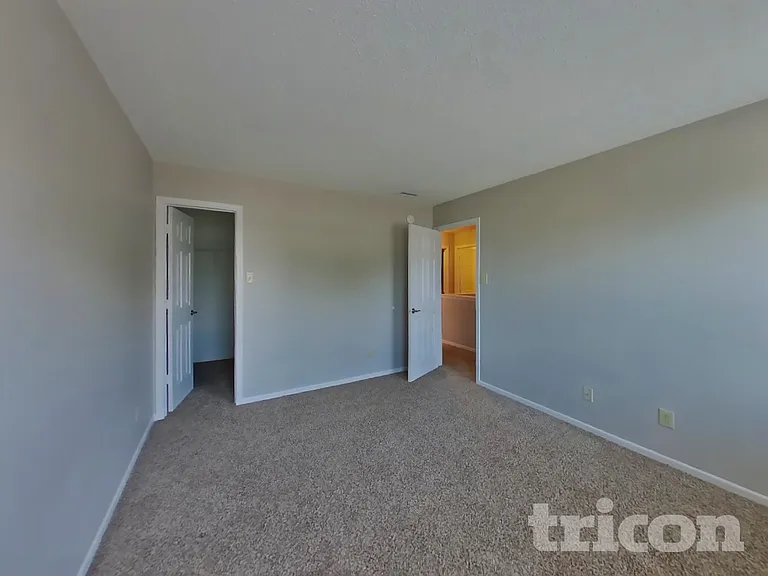 9822 Orange Blossom Trl — Photo 13