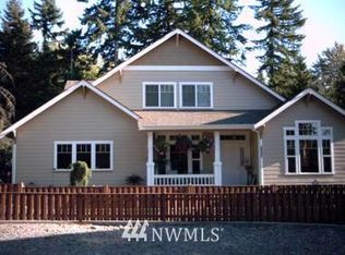 17506 51st St E, Bonney Lake, WA 98391