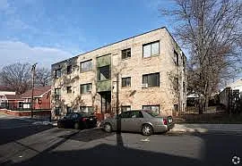 5100 Bass Place Southeastunit #101