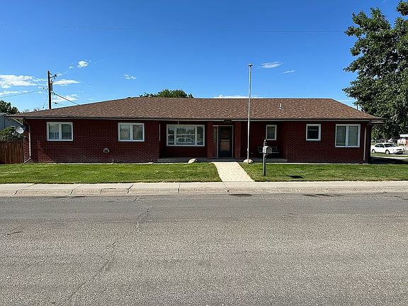 2nd image of 1829 Howell Ave