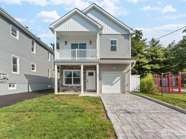 415 E 9th Ave, Roselle, NJ 07203